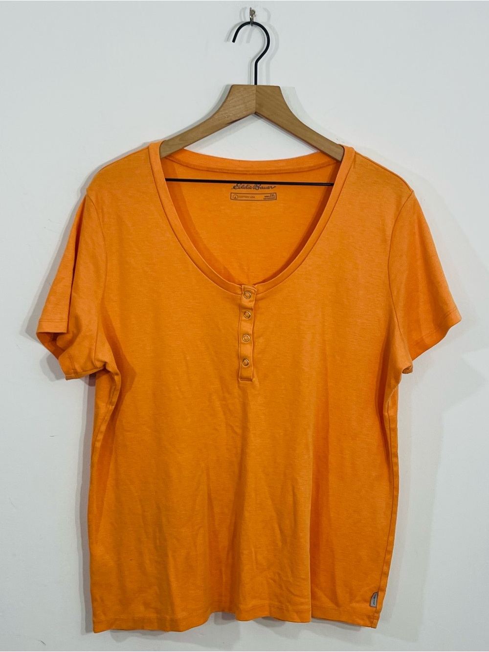 Eddie Bauer Orange Henley Snap Button Tee V-Neck Comfy Short Sleeve Size 2XL